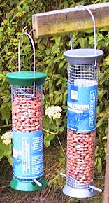 Feeders - Peanut Feeders - RSPB Challenger Range